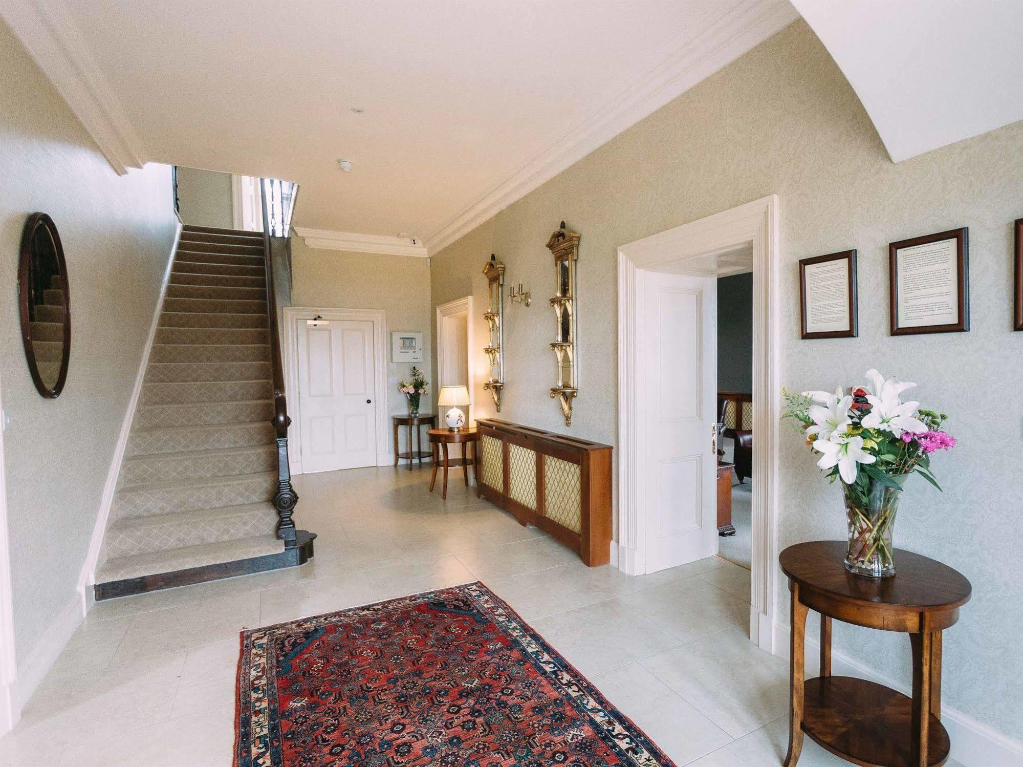 Hotel Armada House à Spanish Point Extérieur photo